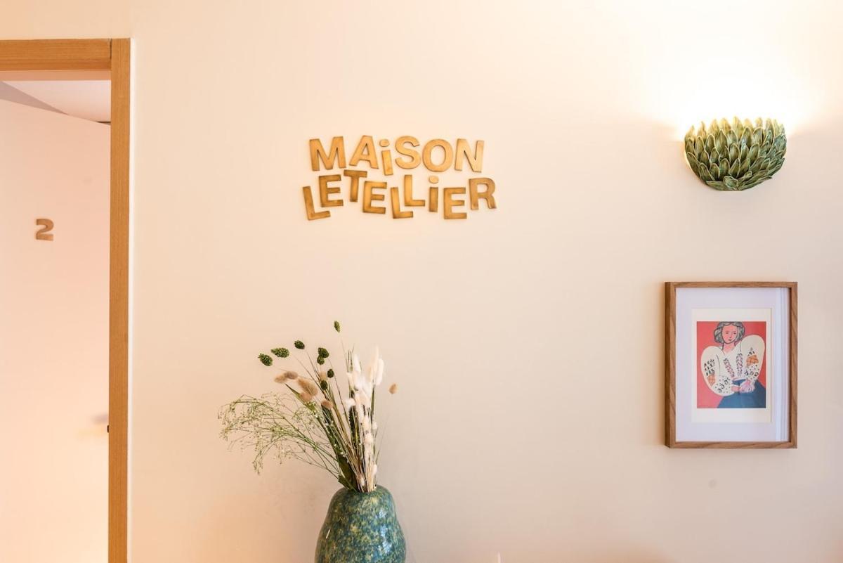 パリMaison Letellier - Nice Studio At Eiffel Towerアパートメント エクステリア 写真